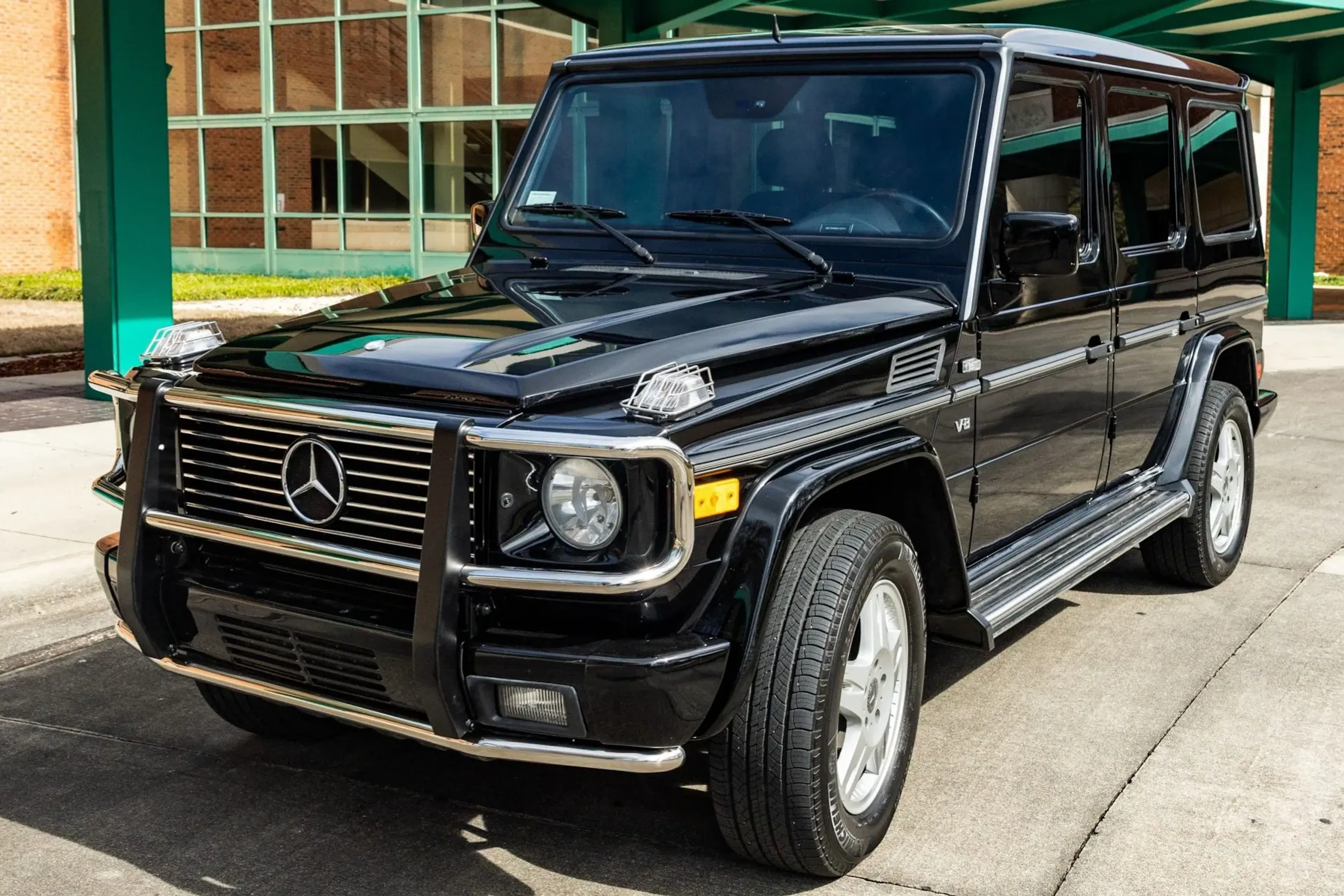 2002 Mercedes-Benz G500 VIN WDCYR49E82X132913 | Hagerty Valuation